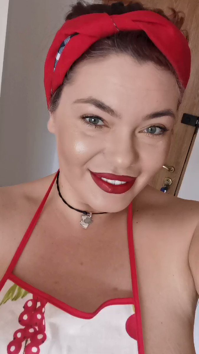 Model - Iris Lush fetish