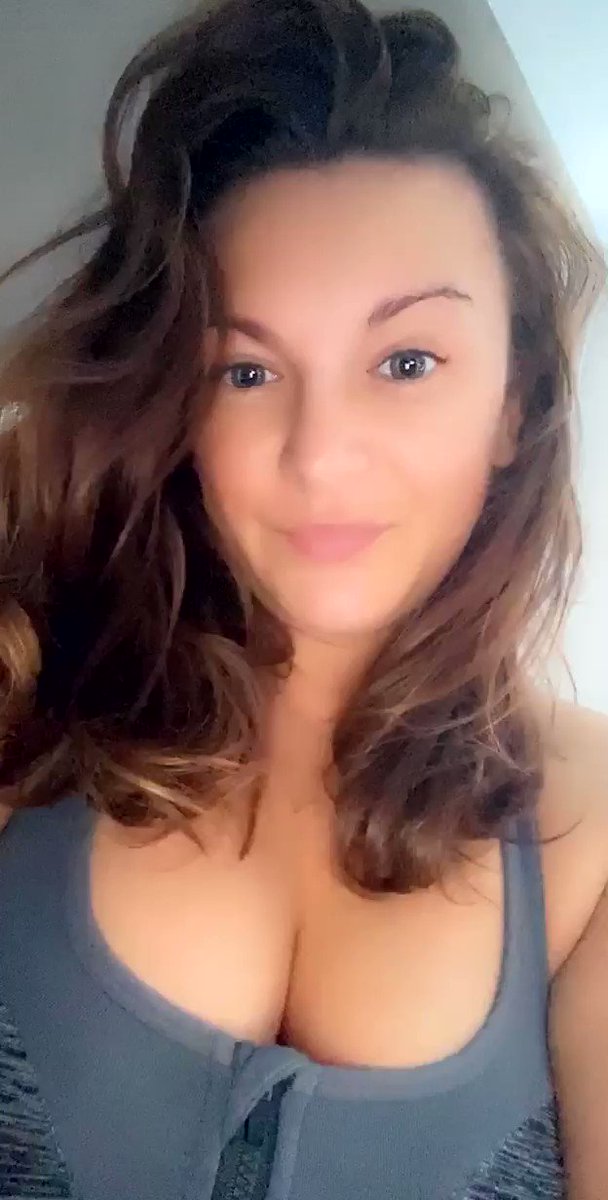 Model - Zara Daniels pornstar