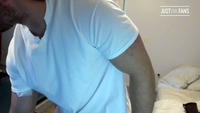 Sexy stud...

See this and more at:
https://t.co/pHRS6bTUTb https://t.co/kSY9OR7jls