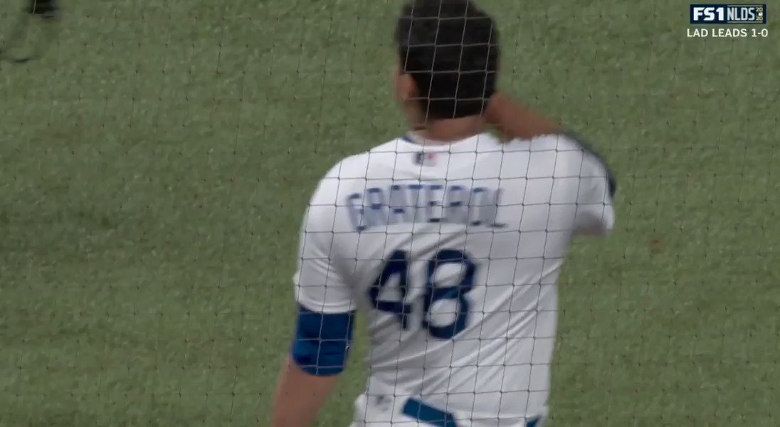 [閒聊] 教士雙標是不是有點嚴重?