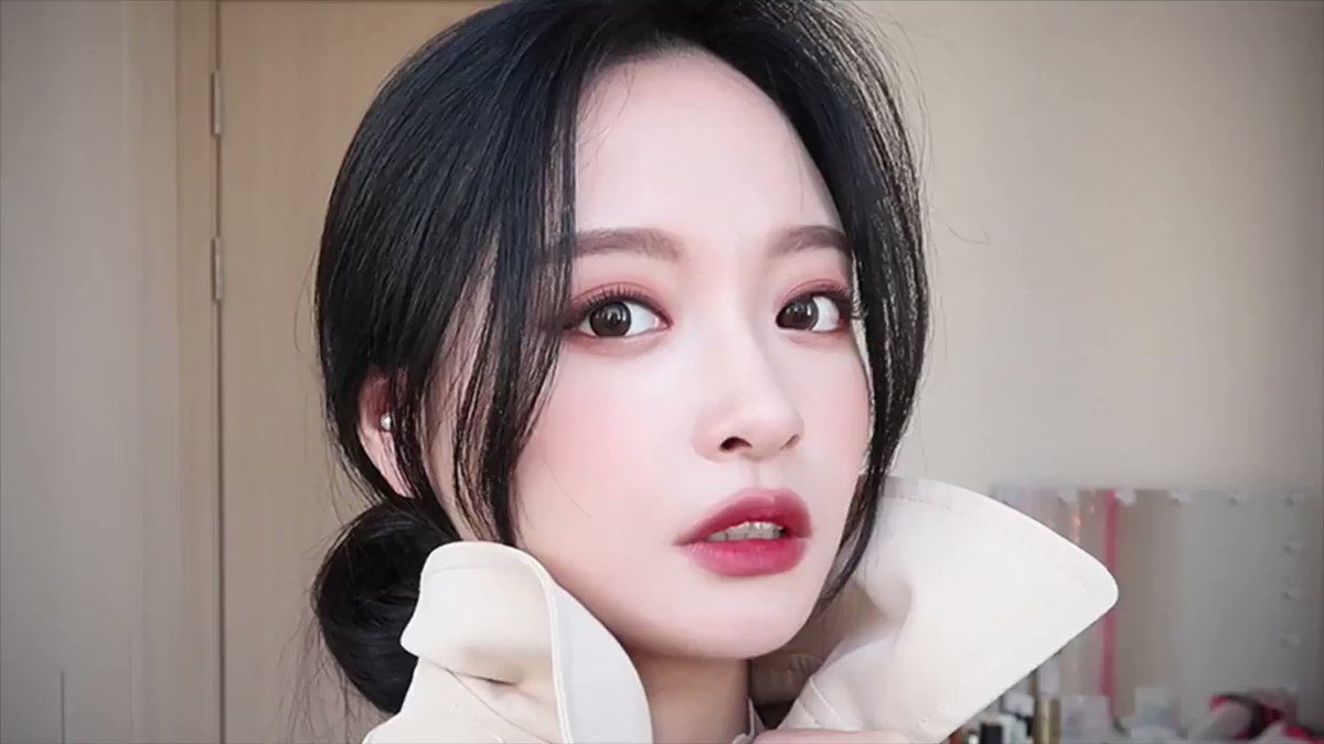 Twice担当のメイクアーティストにアイドルメイクをしてもらいました Twice ミナのリップ組み合わせ ファッションアップデート