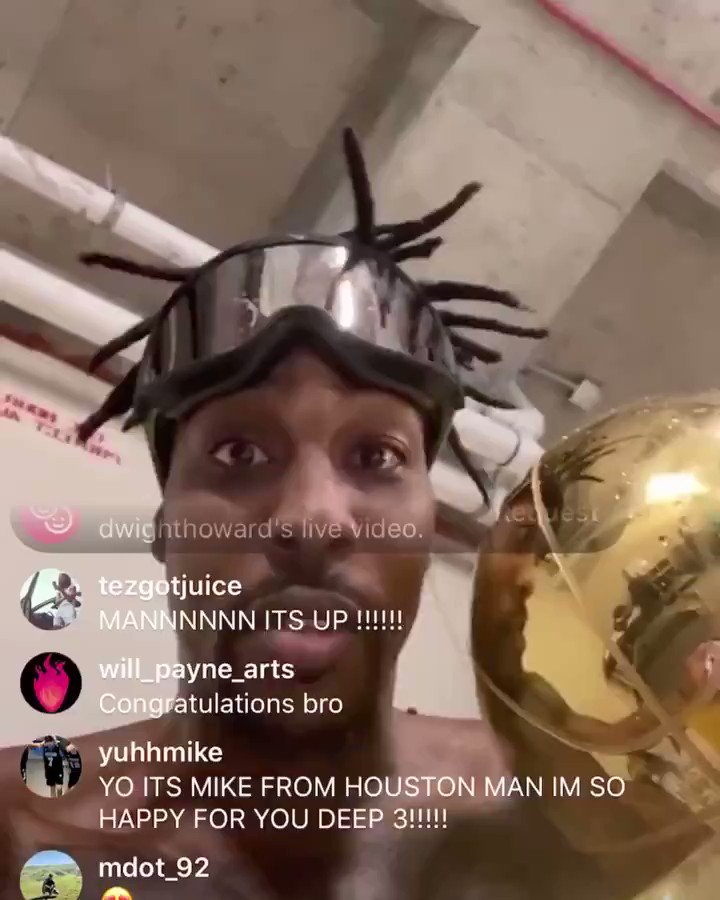 Dwight emotional after his first NBA title.
He’s been through a lot the past few years. He’s now an NBA champion 🙏 https://t.co/PXxdkiPAIE