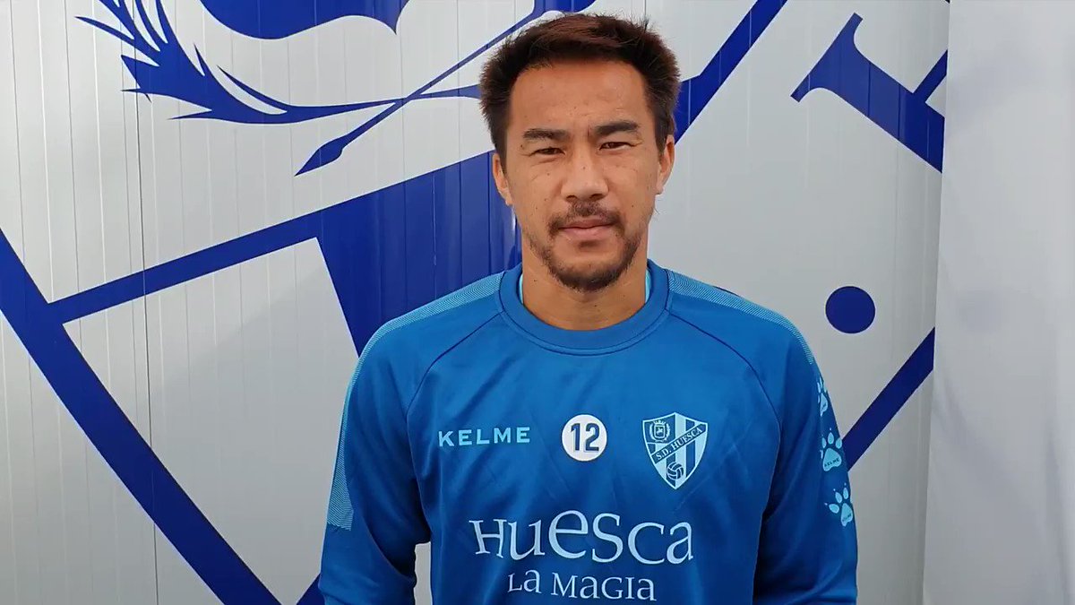 岡崎慎司選手 サイン入りユニホーム 岡崎慎司選手サイン入りユニフォーム、ギフトカードなど豪華特典
