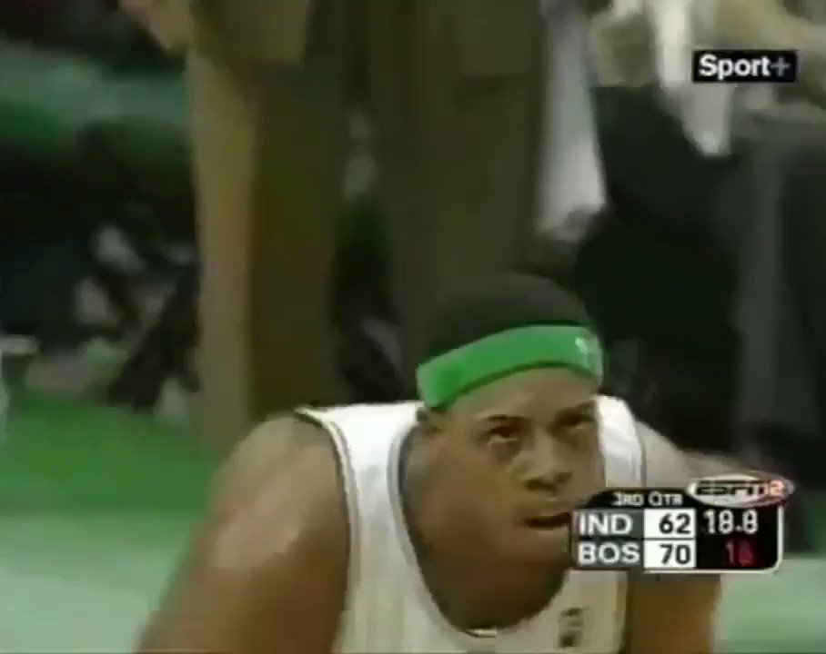 Happy birthday Al Harrington. Paul Pierce has a present for you. 