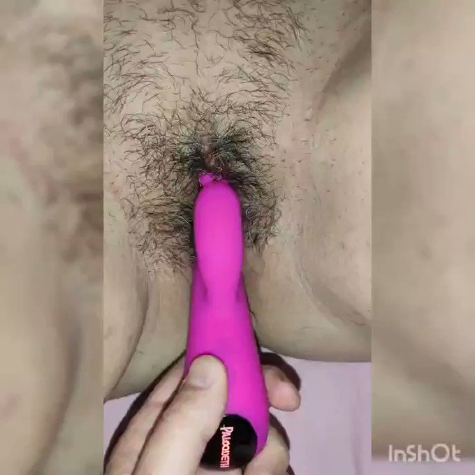 Finalmente siamo riusciti a fare il video 🐷🐷🐷 Grazie a @Paloqueth_it per lo splendido regalo che ci ha<a href="/tag/naked"class="tags"><span>#naked</span></a><a href="/tag/nude"class="tags"><span>#nude</span></a><a href="/tag/cam4"class="tags"><span>#cam4</span></a><a href="/tag/nuda"class="tags"><span>#nuda</span></a><a href="/tag/cam4italy"class="tags"><span>#cam4italy</span></a><a href="/tag/gioved%C3%ACg"class="tags"><span>#gioved&igrave;g</span></a>