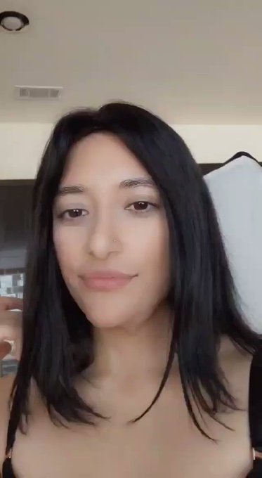 Thinking about that 🍆💦💦 https://t.co/4QXrUNxUFe