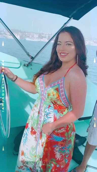 Let me drive the boat ? ? https://t.co/uau14fxiJ7