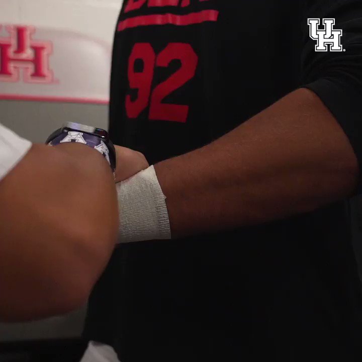 @UHCougarFB's photo on Houston