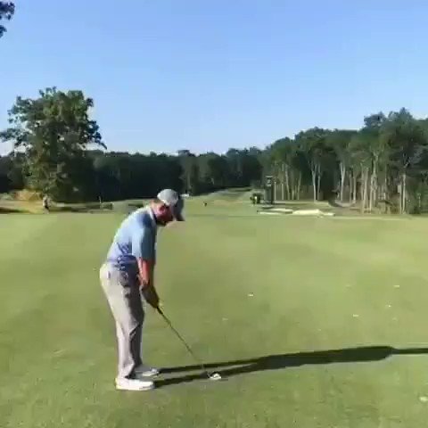 Happy birthday to the smoothest swing in golf. 

Louis Oosthuizen is 38 years old today 