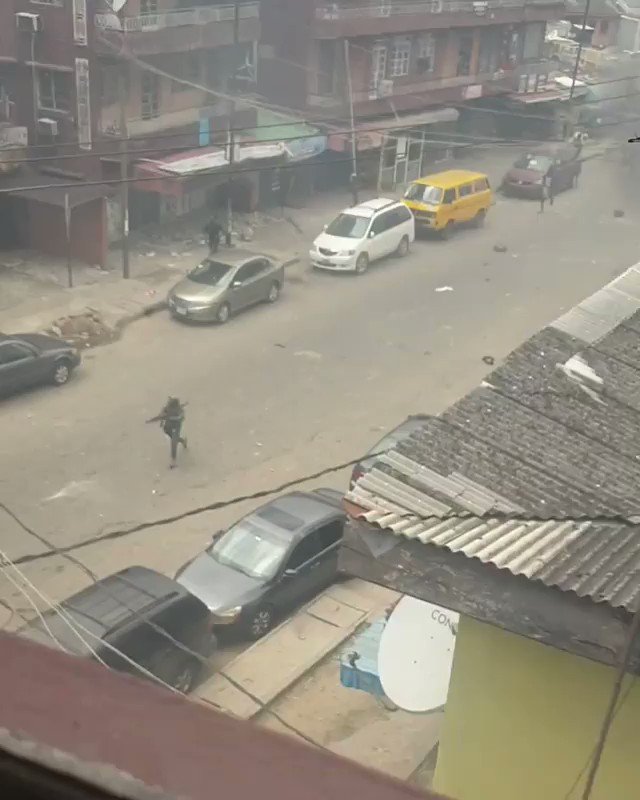 Open range. They shook hands after yo! https://t.co/FQOJbINOMs