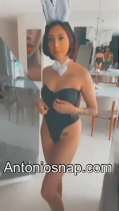 بنت سكسي ارنب بريئة و حبابة و تخاف من العير كثير ? ولاكن قالت انها تحب عيري و تبيني ازغب بيها تني اشق