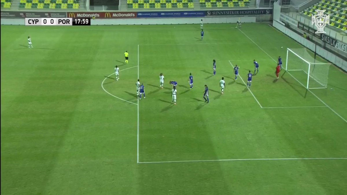 Claúdia Neto é reforço da Fiorentina - Renascença