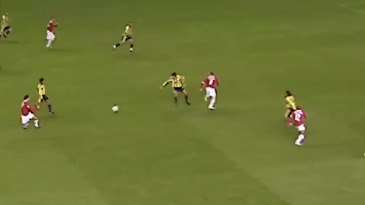 Happy birthday mr Wayne Rooney 