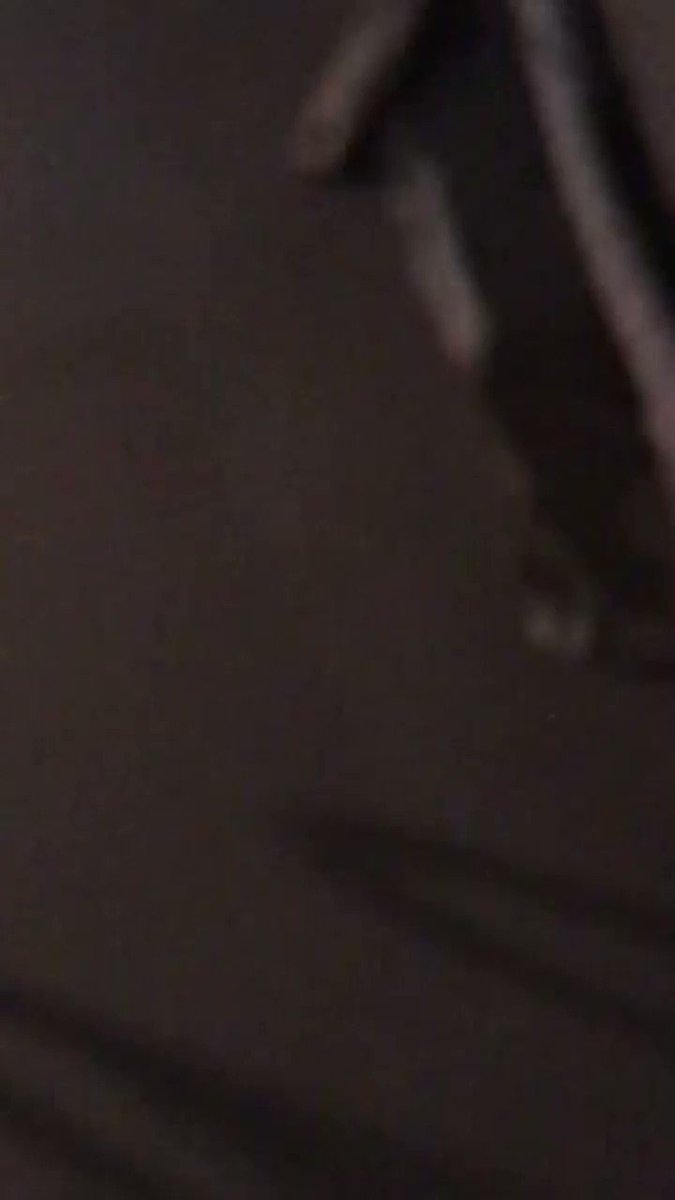 见缝插针 - 今天换个玩法 主要是因为天冷了更衣室没意思 这个足疗店的后门永远不关 所以很方便 这么透明的内裤肯定店里有特殊服务 我也帮着特殊服务一次 #原味 #原味丝袜 #丝袜诱惑 #原味袜 #原味衣物 #原味胖次 #原味内裤 #先撸为敬 #扫楼 #打胶 #高跟 #更衣室 #原味袜袜