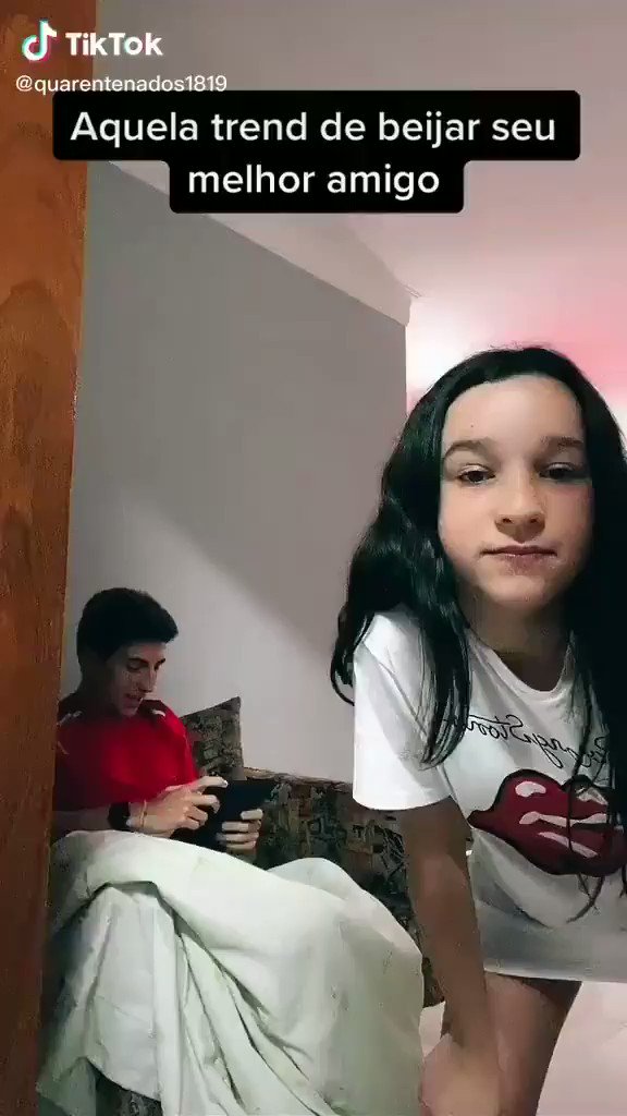 16+ Quarentenados Tiktok Fotos PNG