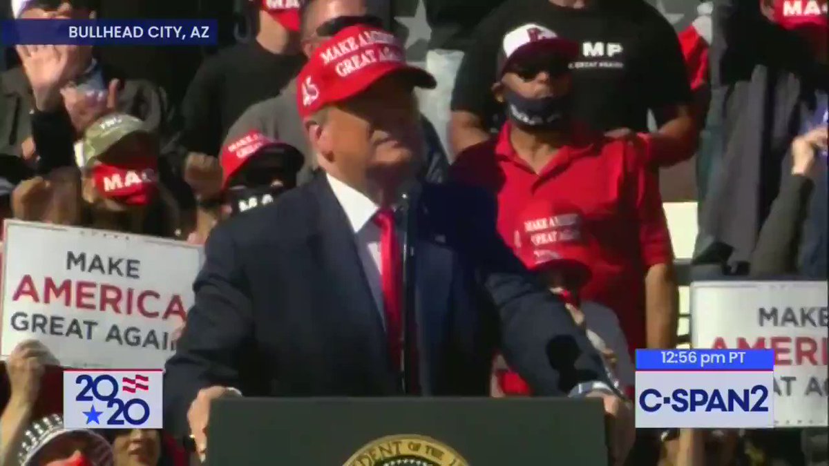 BREAKING: US fighter jet flies over MAGA rally & fires flare—crowd chants "USA! USA! USA!" https://t.co/k1qAavpgSr