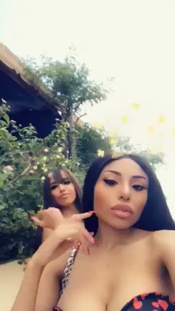 Insta https://t.co/UfNnSb4e6s ?
OnlyFans https://t.co/DyCCEcCdFb ? https://t.co/srh8VNG7RS