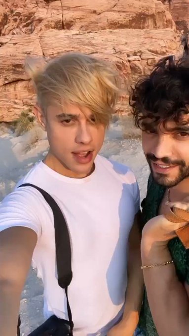 First Public Video !! 
With Arad Winwin  ! ??????
Please go check ?
https://t.co/giCXZEJtgh https://t