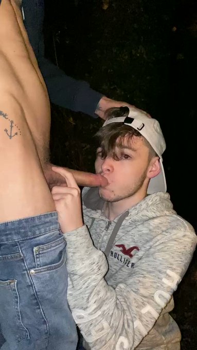 We’d only just been out for dinner but @gaytwink0001 was still hungry! ? https://t.co/SLCRvv3fHM