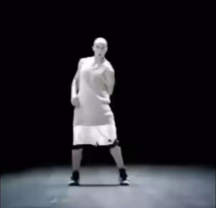 Big Star on Twitter: "Who remembers “LUIS DA SILVA JR. aka TRIKZ” from the legendary NIKE FREESTYLE COMMERCIAL?? He made history for the 💯💯 STREETBALL x 🏀📹 #LuisDaSilvaJr #Trikz #Nike #