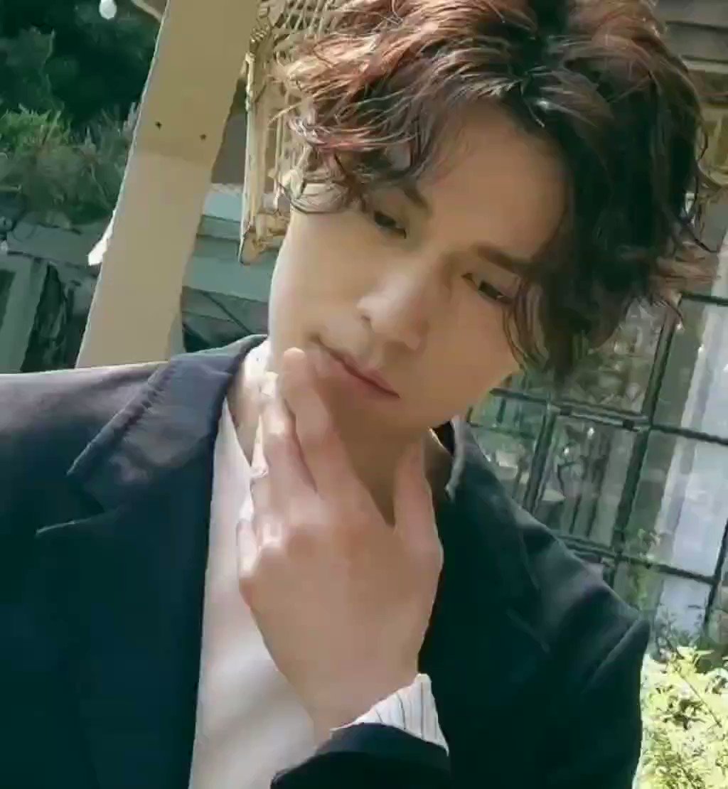 Happy birthday to this Amazing Actor   god bless you !!Lee dong wook   