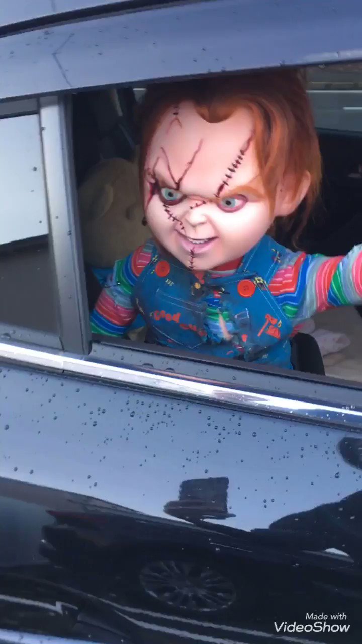 Ky あの名シーンを再現 チャッキー Chucky Childspray チャイルドプレイ 等身大 チャッキー 映画好きな人と繋がりたい Chuckydoll Trickortreatstudios T Co Upyjfdnmbh Twitter