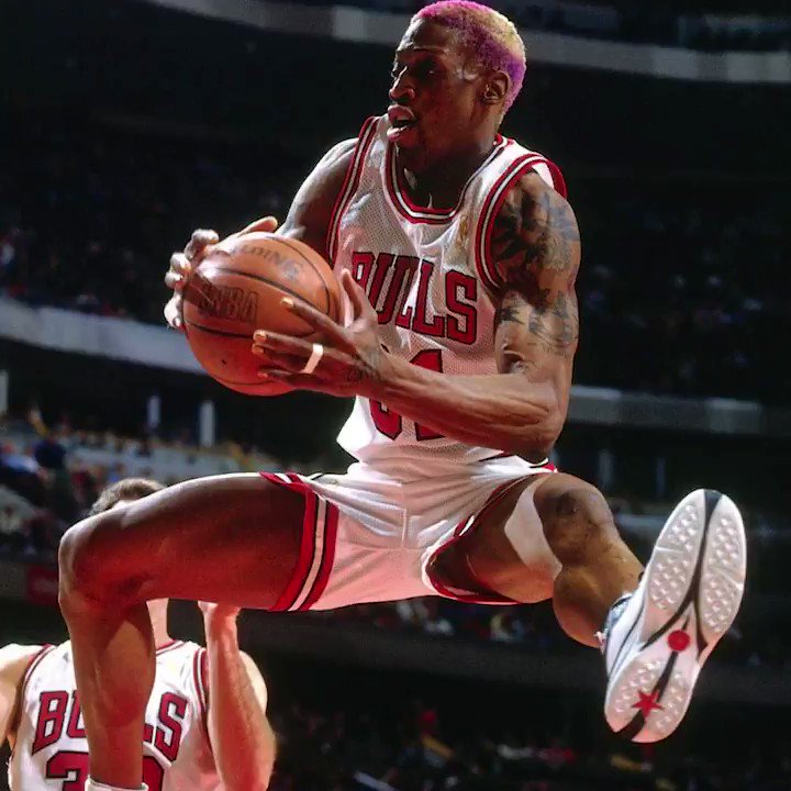Nba選手の心に響く言葉 彼のリバウンドはアート デニスロッドマンがいなければ 桜木花道も生まれなかったでしょう マイケルジョーダンがダンクでやったようなことを リバウンドでやりたいんだ T Co 8yzeptguph Twitter