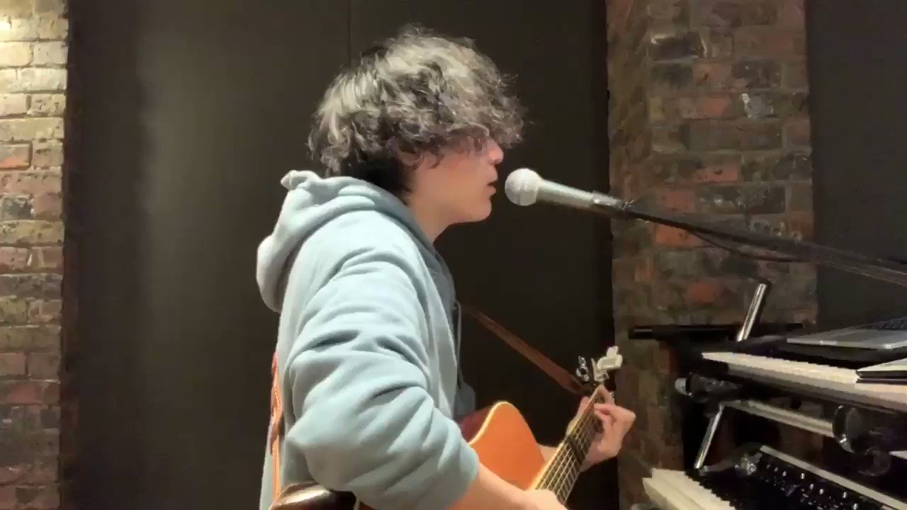 水川雅之 Plue Pa Twitter Stand By Me ドラえもん2観たいし 主題歌凄く良いので 菅田将暉の虹を歌って見た T Co Mbulkbvwwr Twitter