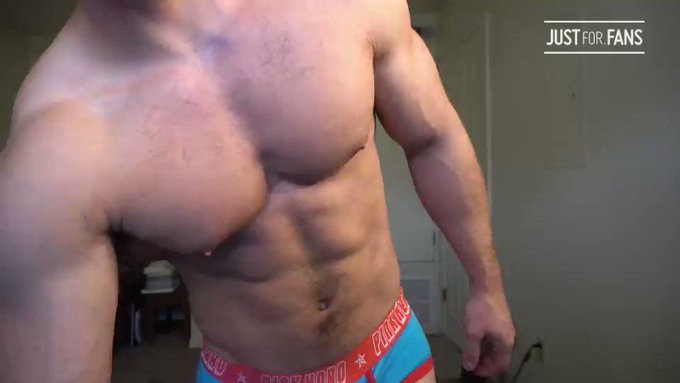 perfect flexing...

See this and more at:
https://t.co/tjqcLNKkIx https://t.co/rM6T7JMa0h