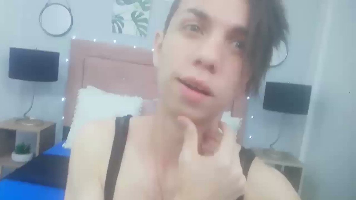 Model - Cardell_Clark blowjob