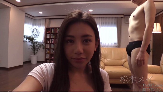 フェラチオテクに自信がある女の人が、M男相手にフェラチオしてる姿を自分で撮影してます😍
パンツの上から指で触れたりすりすりするだけでちんちんギンギンに勃起しちゃってるし、その後の本気フェラでは当たり前の負け射精
女の人が美人すぎるし、気が強そうなのも素晴らしいです https://t.co/uV2kzC2reD