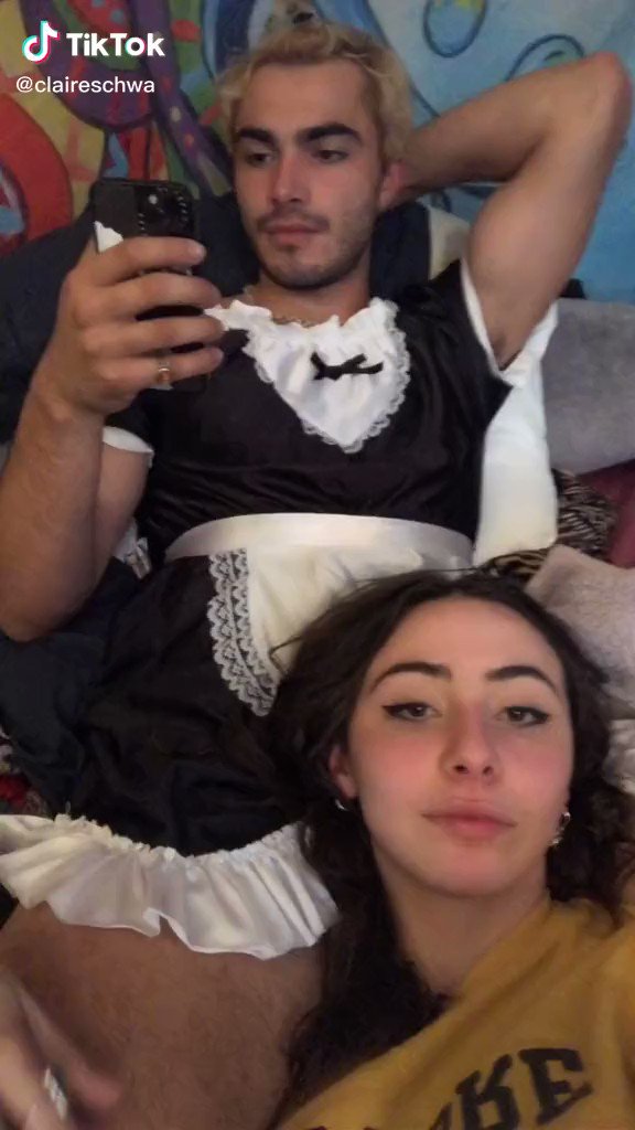 Mathew Thomson (@kafkainthecorn) on Twitter photo 2020-11-15 15:27:00 I have to do EVERYTHING myself here it is. I want her life SO bad. I have to do EVERYTHING myself here it is. I want her life SO bad.