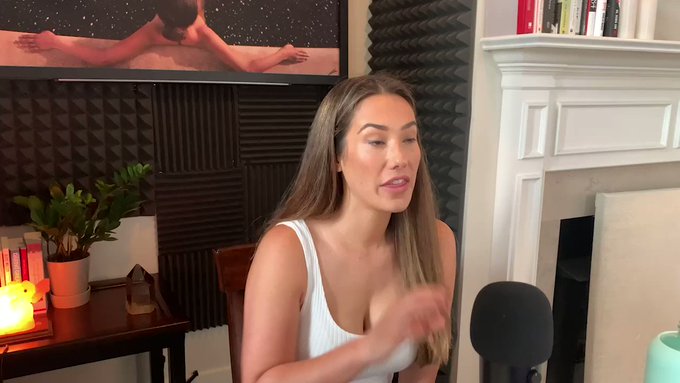 New podcast episode is out https://t.co/n0h9Zvyqvj I discuss why attaching your identity to external