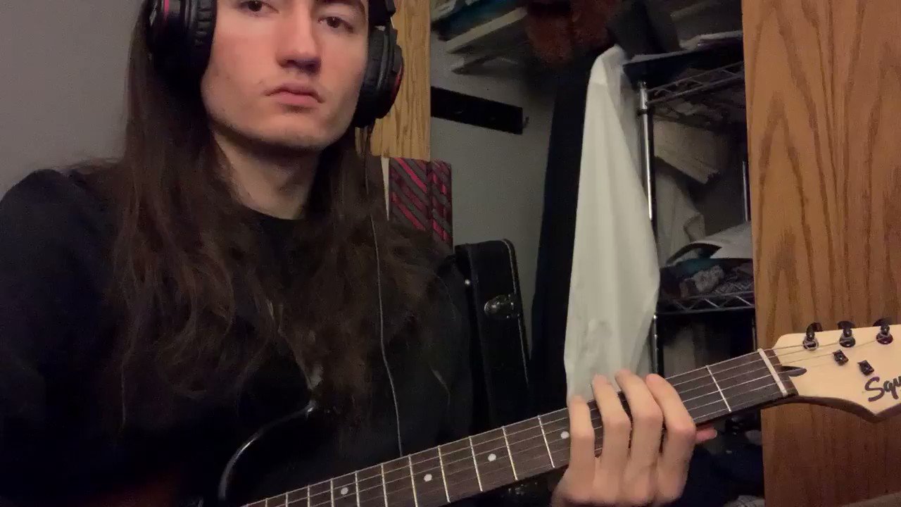 HAPPY LATE BIRTHDAY TO KIRK HAMMETT

my shitty rendition of welcome home Sanitarium, enjoy 