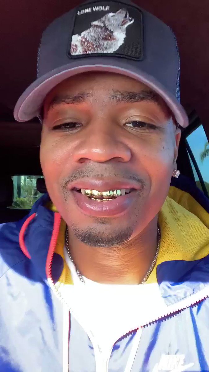 🔥🔥🔥🤣🤣🤣 I Can Do This Sh*t All Day!!!!! @moneybaggyo “Said Sum” (P-Mix).... “I Stay Far Away From P*ssy Azz Rap. Ion Buy Dope From Pussy Azz Trappers”..... 🤣🤣 Should I Drop Dis Bih???? #Plies #Shawty #PlentyMoney #Drip4Sale #Rock #BustItBaby #SaidSum https://t.co/7asabSpMmv