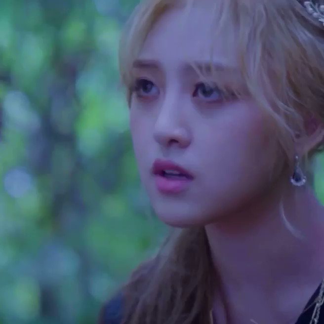 Mariah Carey’s Birthday Celebration | HappyBday.to