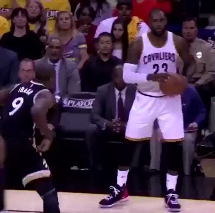 @HoodieIsaiah's photo on Clippers