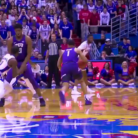 We love a good ball fake, @DBane0625 ๐
cc: @JaMorant
(๐น: @TCUBasketball) https://t.co/V6FuF69LjT