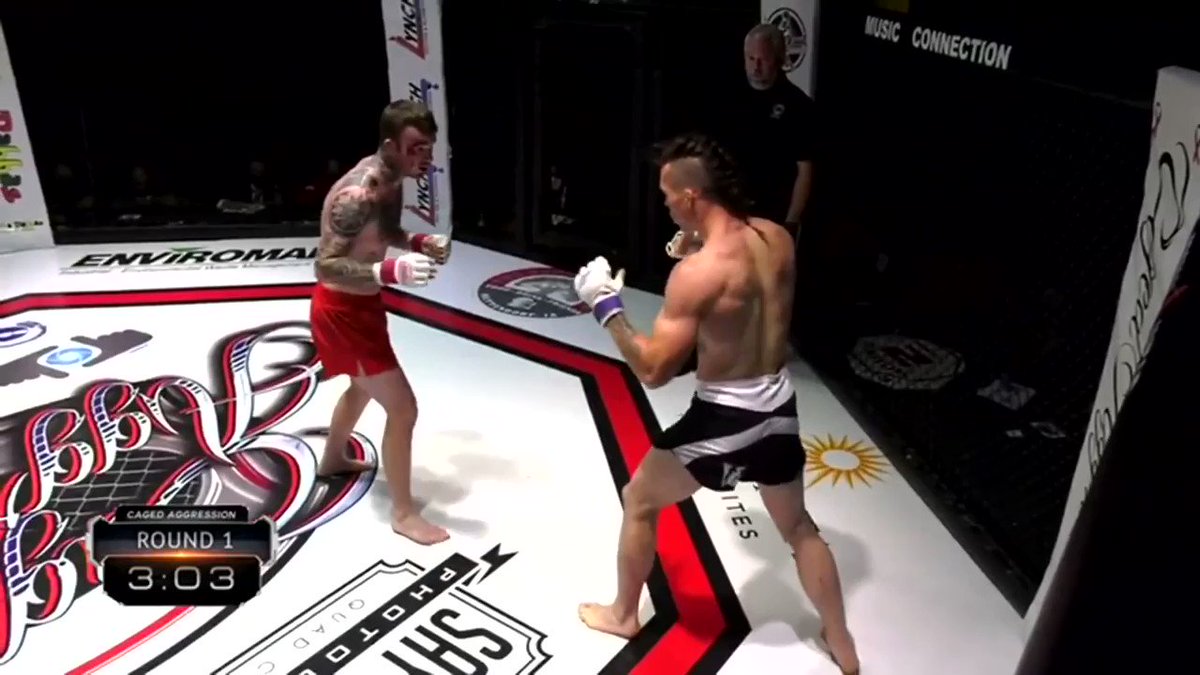 Thank you caged agression and @MikeGoodwinMMA for the opportunity to show my skills!
@SyndicateMMA @bigwoodmma @lancespaude #syndicatemma #southpaws #kickboxing #mma #aclrecovery #spinningshit #knockouts #elbows #muaythai #cagedagressionmma https://t.co/pbzym8kJfB