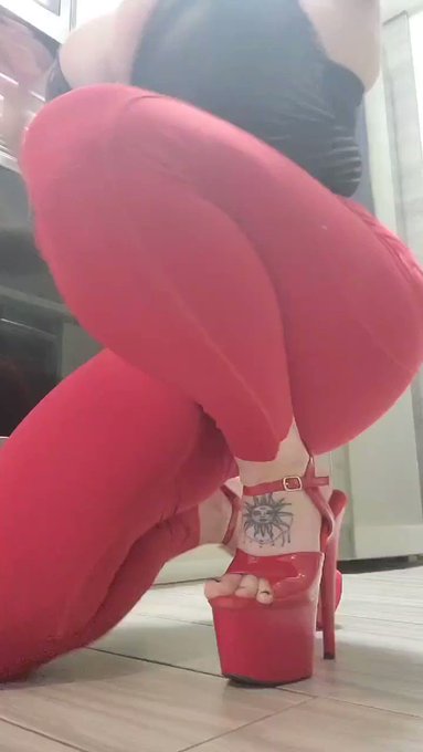 Can I come over to clean? https://t.co/00yOSwy3Kh