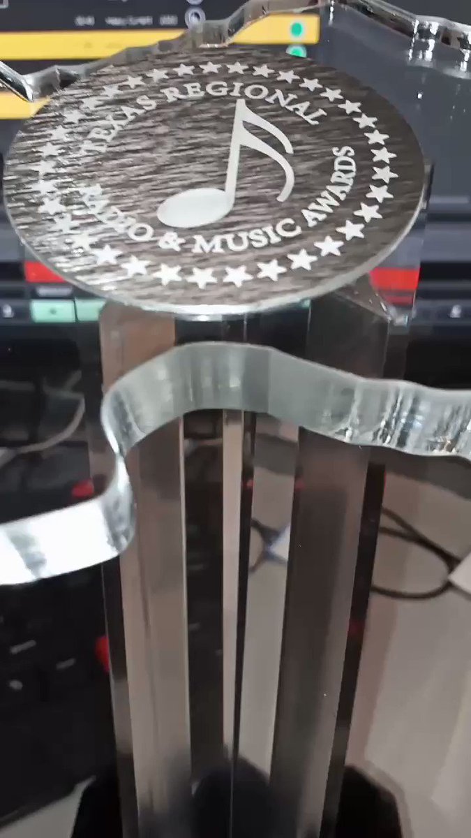 Daniel BigDan Adamez (@Daniel_Adamez) on Twitter photo 23/11/2020 22:34:20 Trophies came in today.. Trophies came in today..