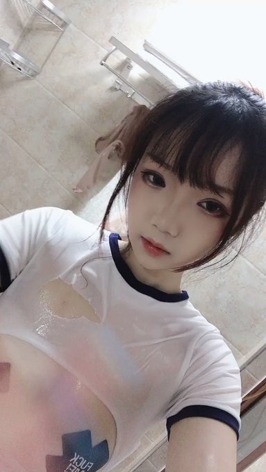 コスプレイヤー雪晴AstraのTwitterエロ動画1