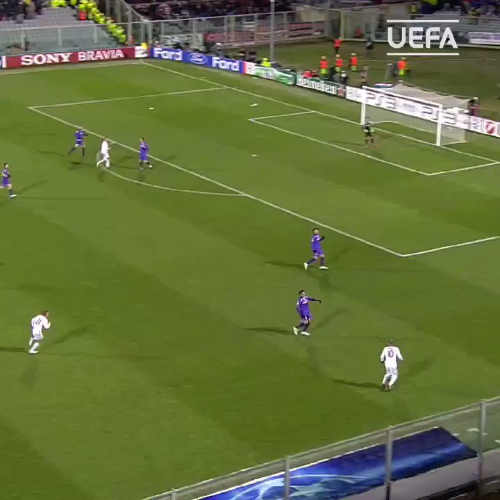 Just Robben doing Robben things π
That left foot π π
#FlashbackFriday @ArjenRobben #UCL https://t.co/gb2GaOOMzC