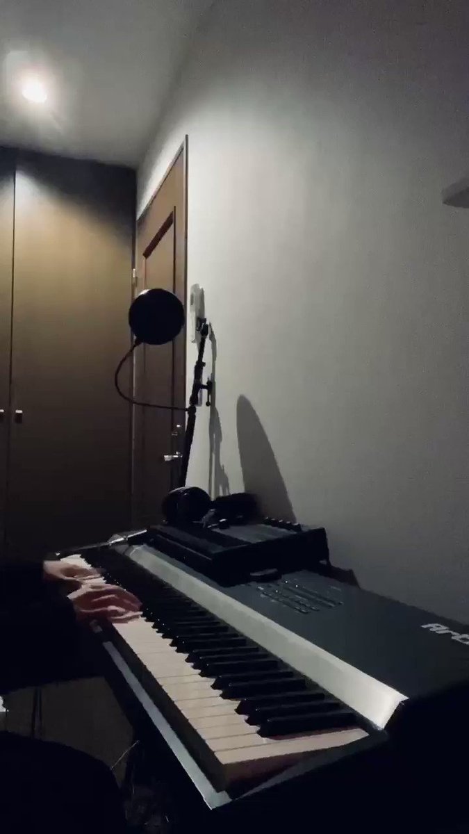 Mimori Kolme 友達からいきなり ヤマダ電機の歌弾ける ってきて 弾いてみたら弾けた へただけど 弾いてみた ヤマダデンキ