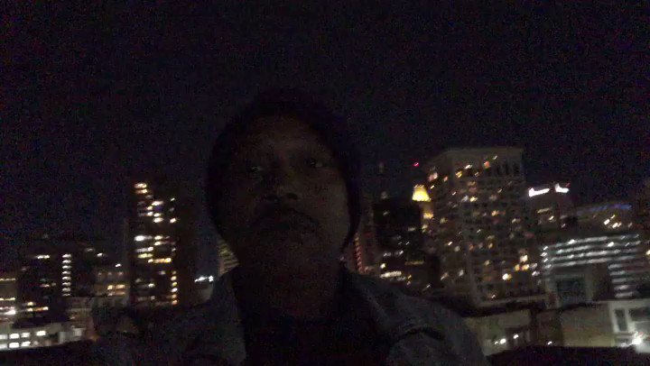 Full moon 🌕 for the shoot. @muddyjonez @KarizMarcel Don’t act like it ain’t get brisk up here🥶 😆
#videoshoot #videooftheday #hiphop #baltimorehiphop #ice #muddyjonez #kodestreet #globalwarz #rap https://t.co/G6f8NcVu0u