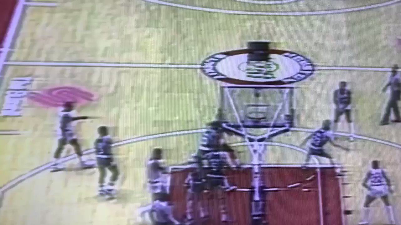 Happy birthday Ralph Sampson. DJ has a present for you. 