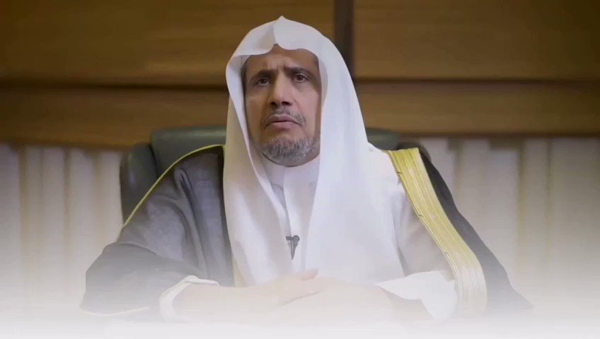 شاهد .. "محمد العيسى" يدشن إنطلاقة كتاب عالمي هدفه "تعزيز السلام وحقوق الإنسان"