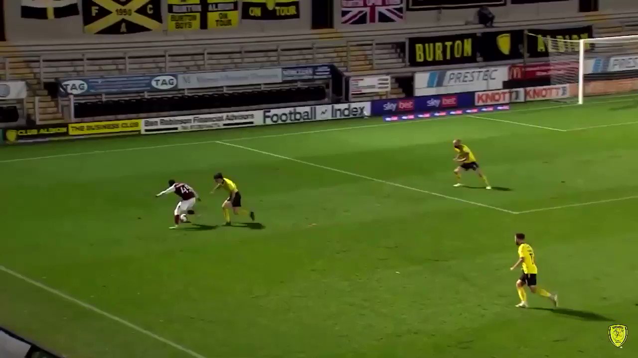 Happy birthday to Cobblers midfielder Chris Lines! 

Have a great day  