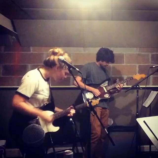 Maggie Rogers (@maggierogers) on Twitter photo 30/11/2020 13:24:21 notes from the archive - band practice. lower east side, ny. march 2016. notes from the archive - band practice. lower east side, ny. march 2016.