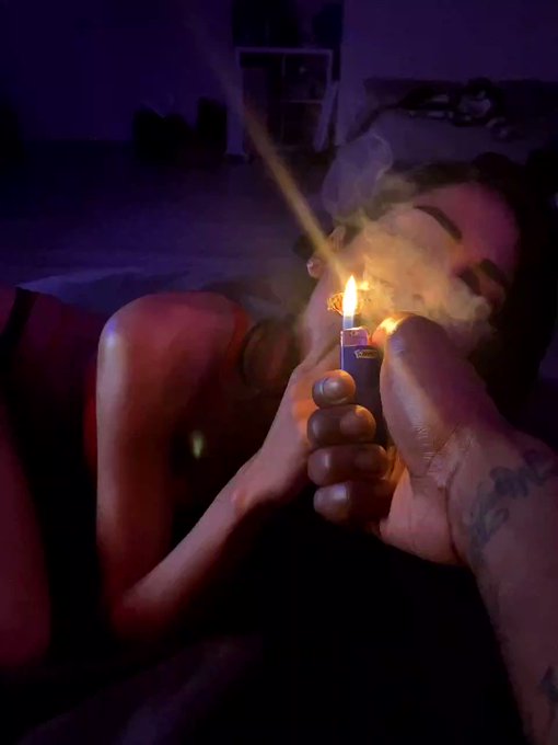 I ❤️ Blowing Smoke &amp; Your Money 💸  ☆ findom paypigs humanatm cashcow cuck findomme asiandomme Indiandomme